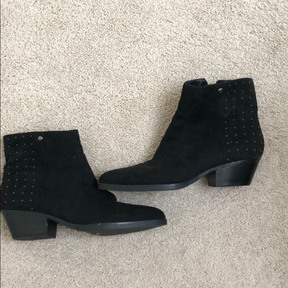 Black faux leather Guess boots, size 9.5